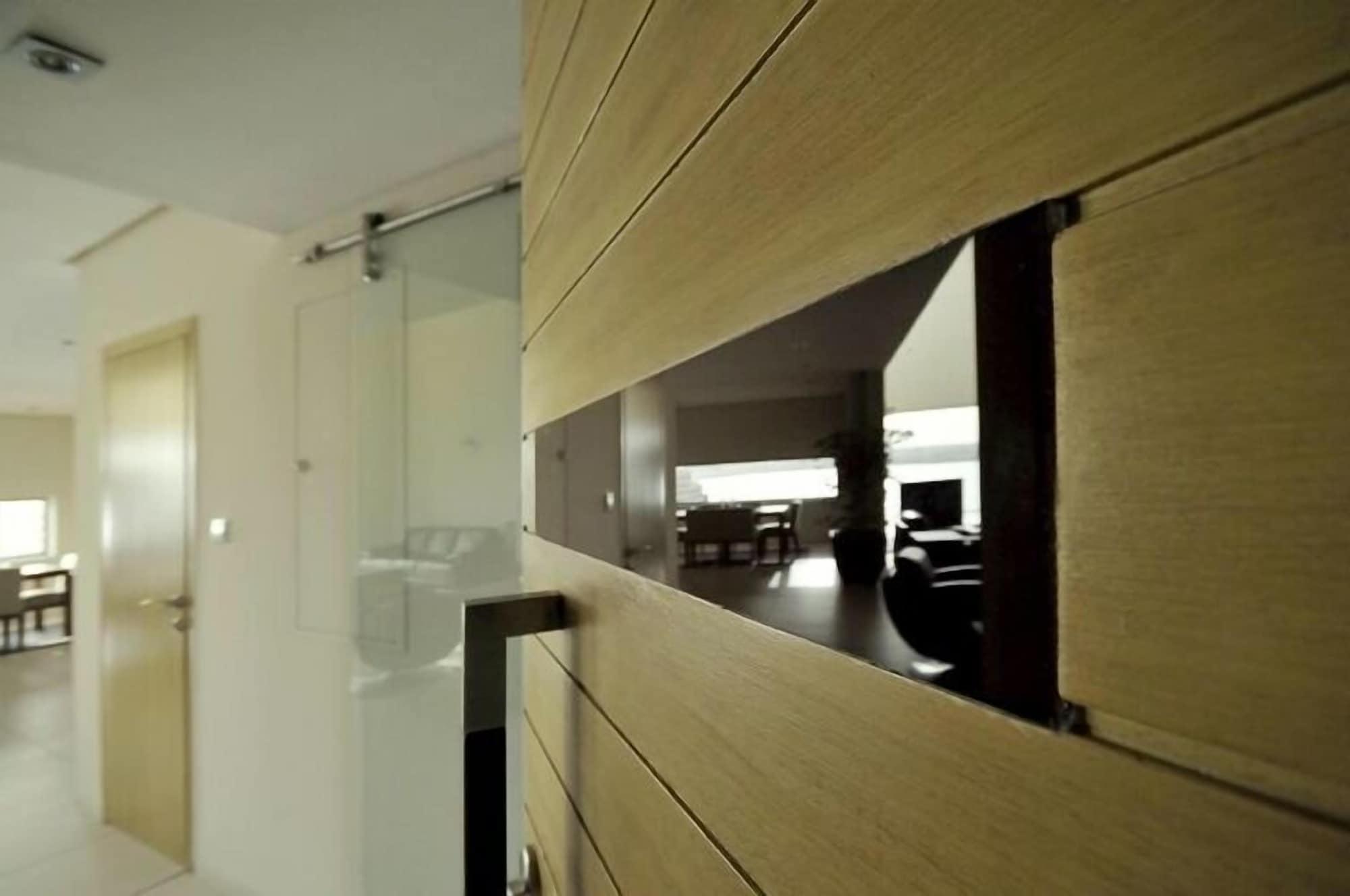 Sea Loft Villas Manamah Buitenkant foto